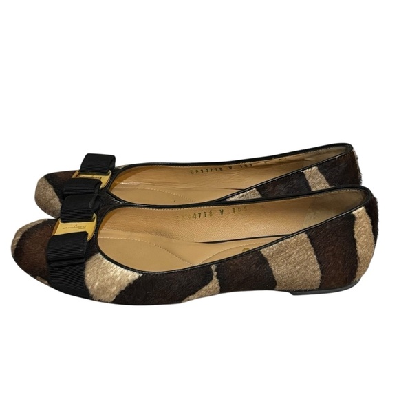 Salvatore Ferragamo ballet flats Varina calf hair tan brown stripe bow 6 US - Picture 4 of 11
